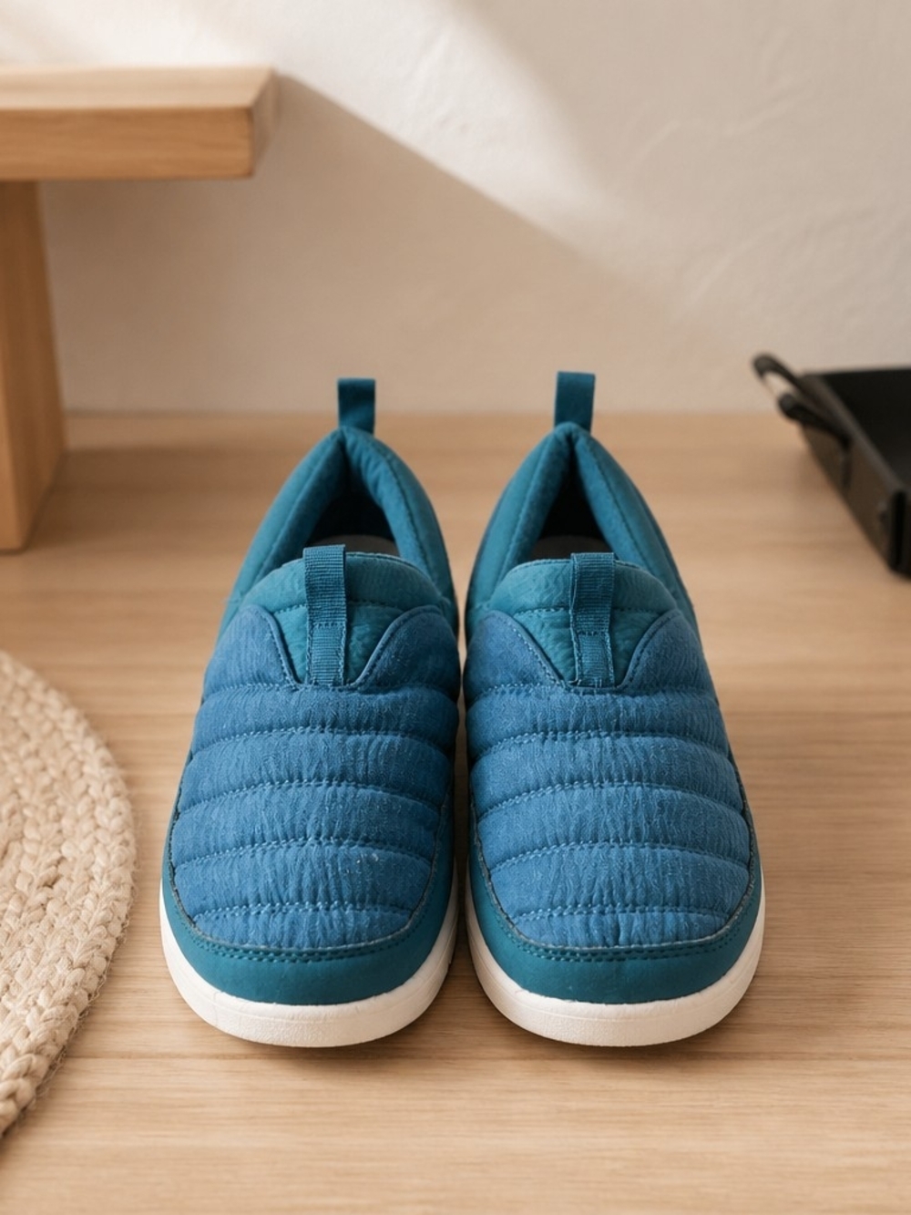 Ryka  Women's size 8M Quilted Slip-On Shoes in Teal